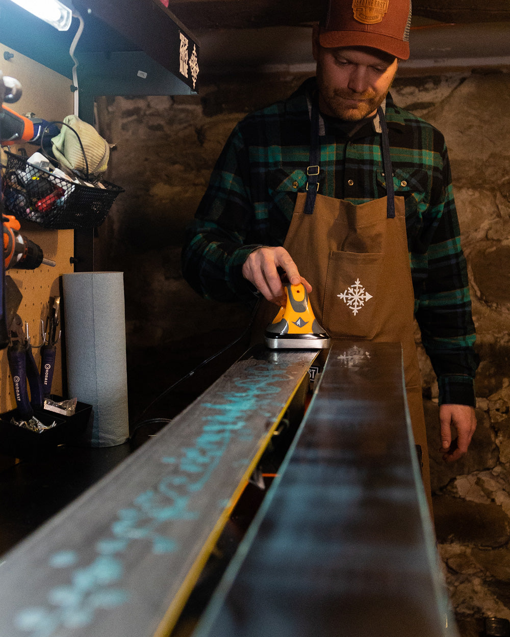 Ski The East x mountainFLOW eco-wax