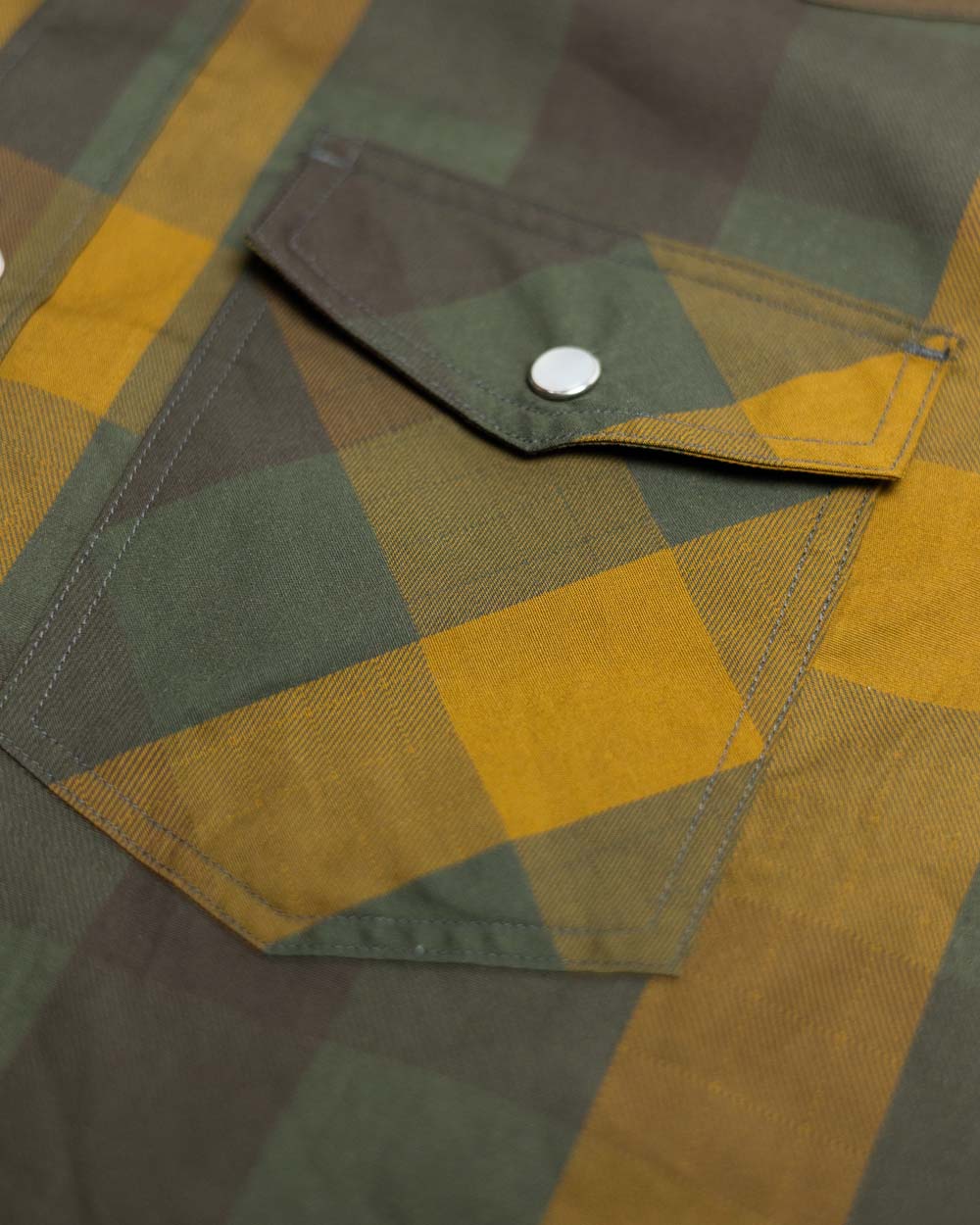 Bump Bucker Snap Shirt - Mountain Moss
