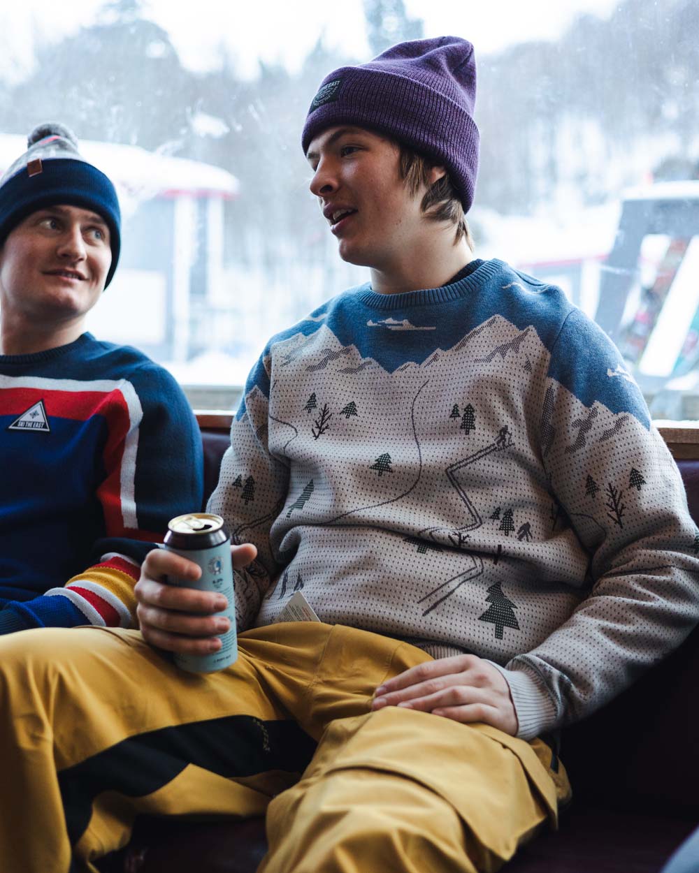 Peak Party Shredder Sweater - Navy/Gray