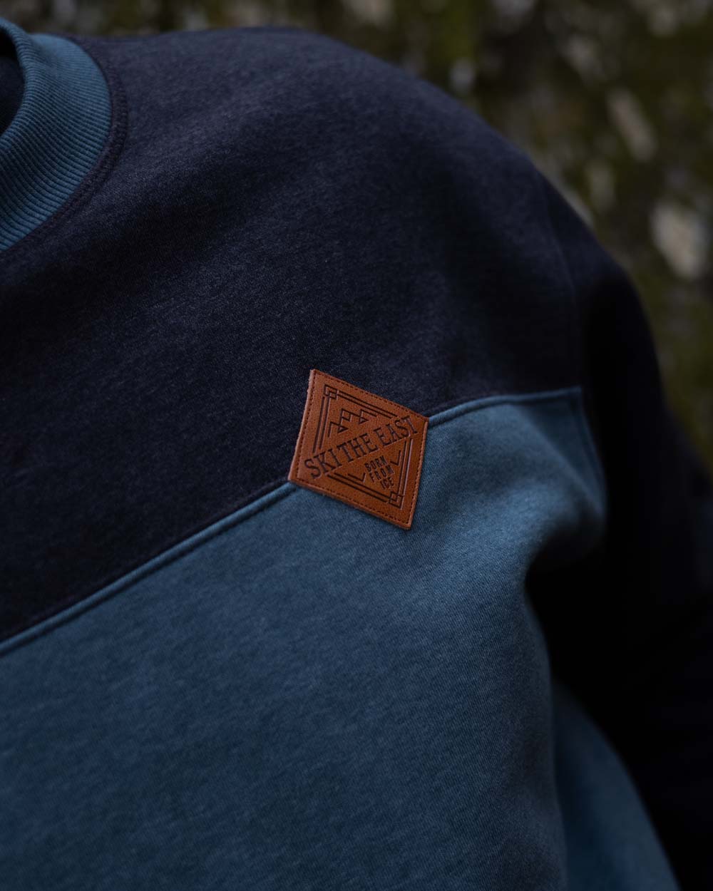 Quarry Crew Sweatshirt - Vintage Black/ Indigo