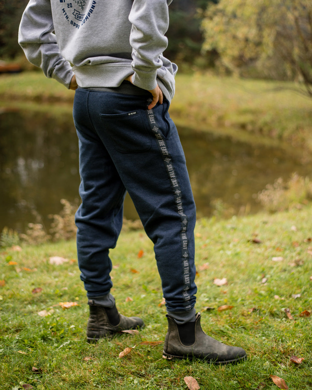 Traverse Jogger Sweatpants - Navy